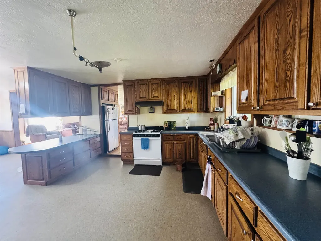 6351 N 33 Road Greenwood Township MI 49663