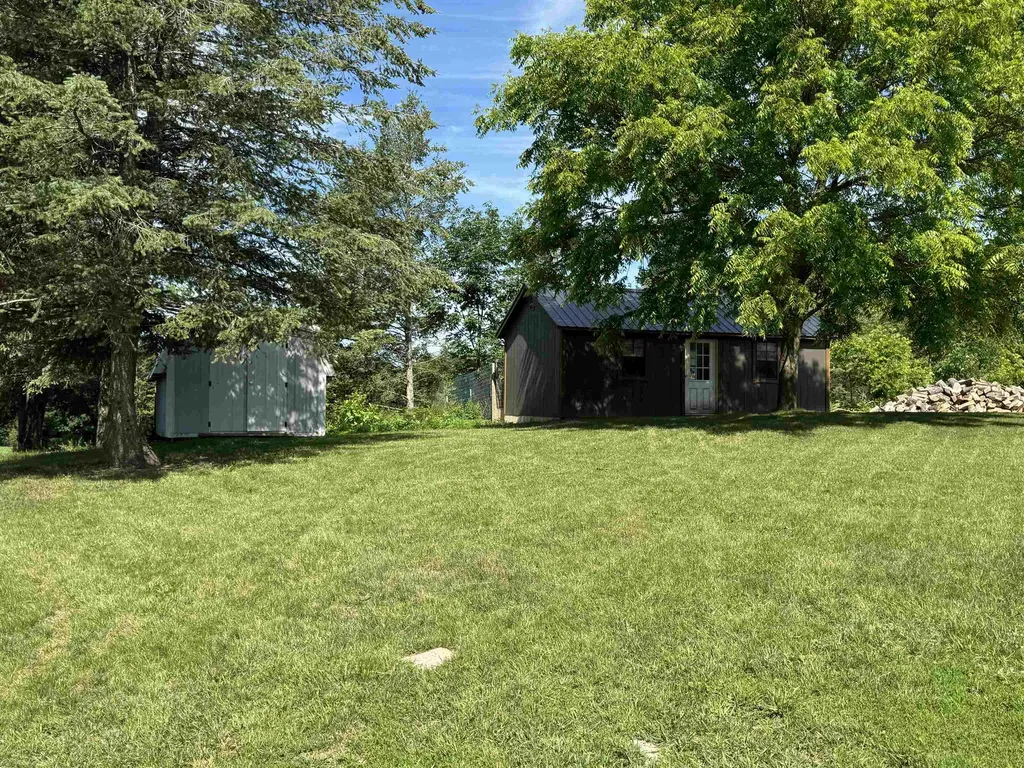6351 N 33 Road Greenwood Township MI 49663