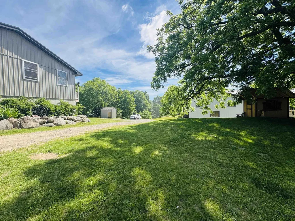 6351 N 33 Road Greenwood Township MI 49663
