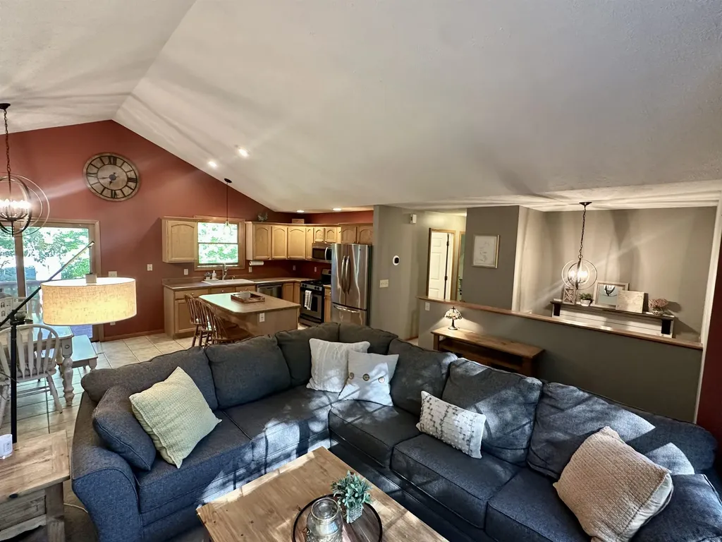 8500 Bent Pine Drive Almira Township MI 49650