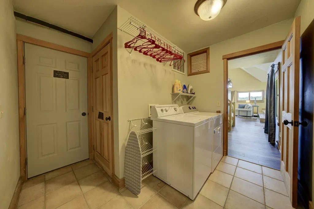 10702 E Hilltop Road Bingham Township MI 49682