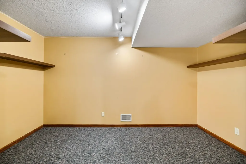 15445 Holly Drive Springdale Township MI 49683