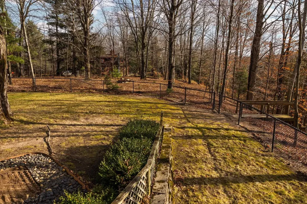 15445 Holly Drive Springdale Township MI 49683