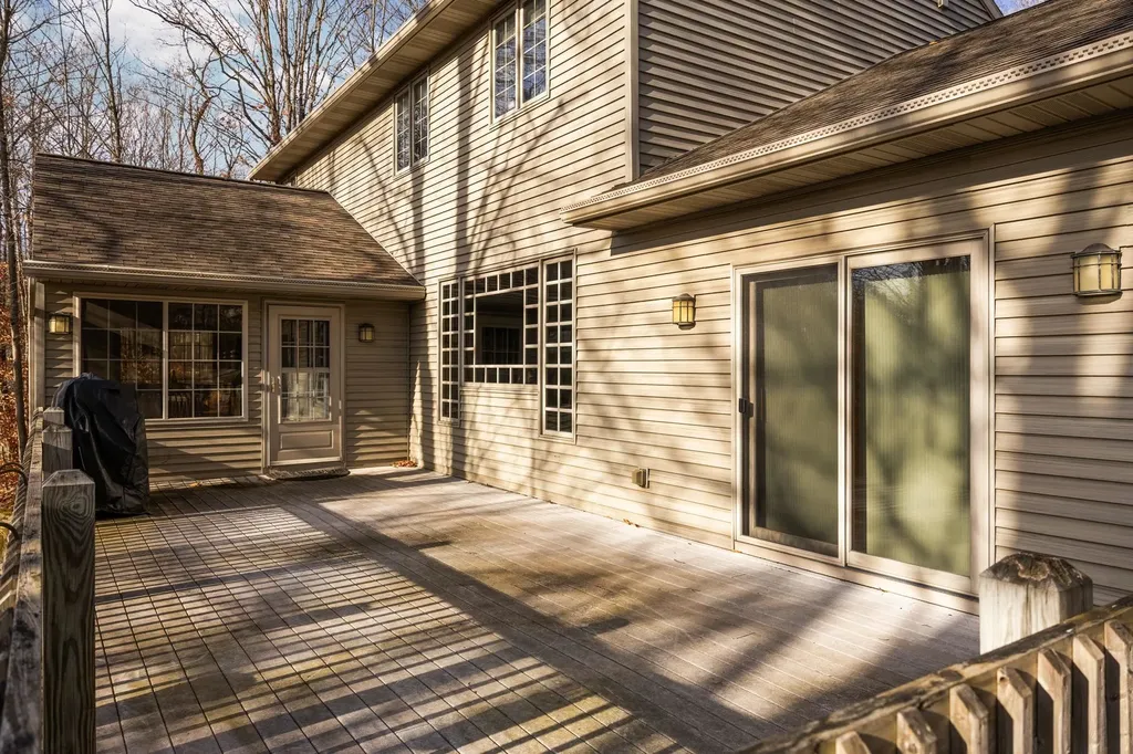 15445 Holly Drive Springdale Township MI 49683