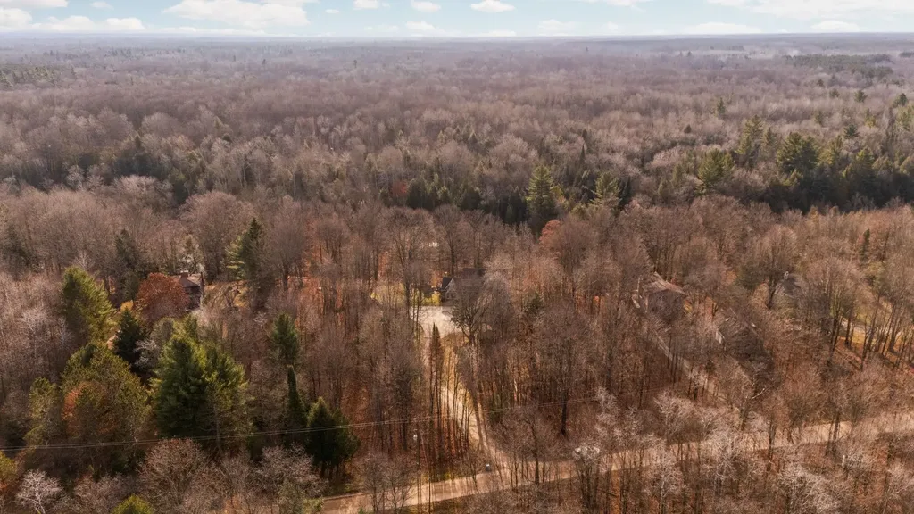 15445 Holly Drive Springdale Township MI 49683