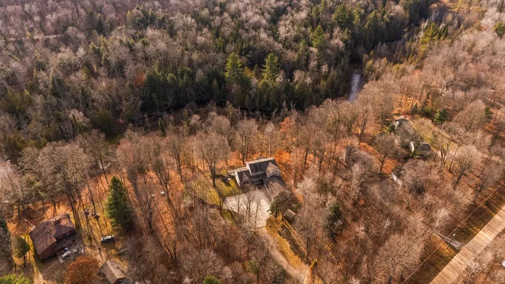 15445 Holly Drive Springdale Township MI 49683
