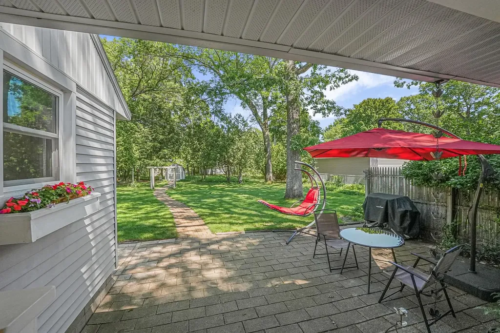 611 Woodland Drive Traverse City City MI 49686
