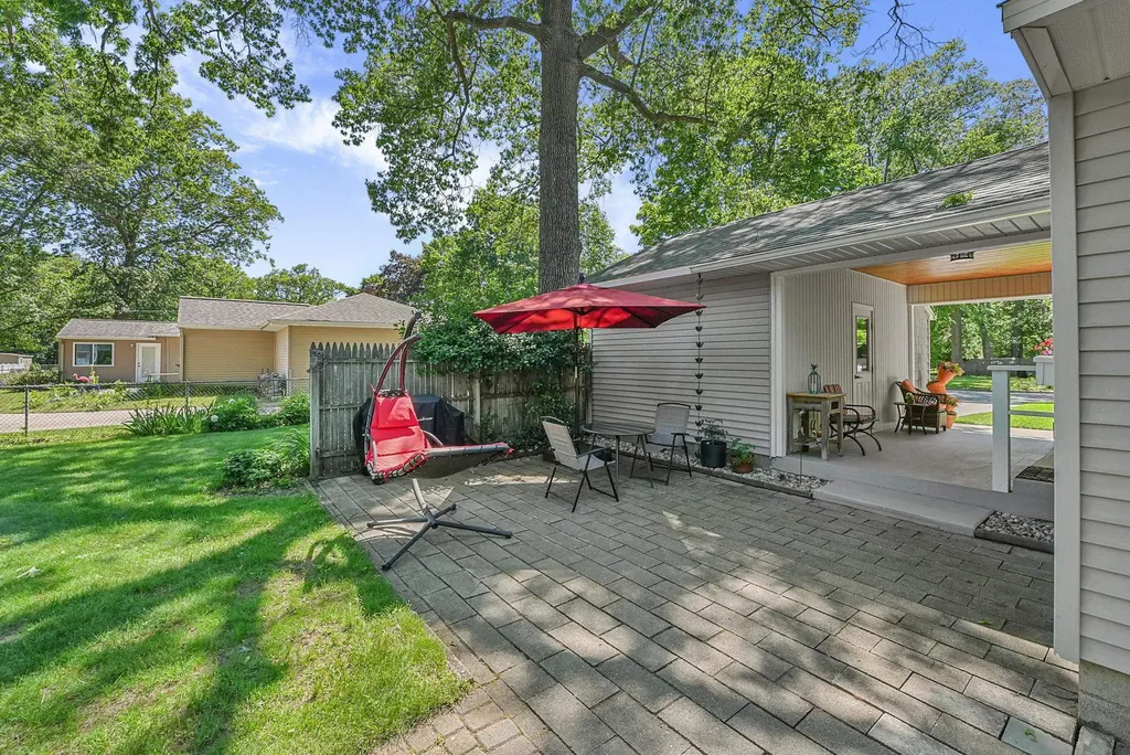 611 Woodland Drive Traverse City City MI 49686
