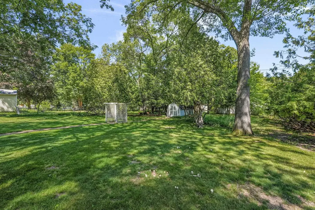 611 Woodland Drive Traverse City City MI 49686