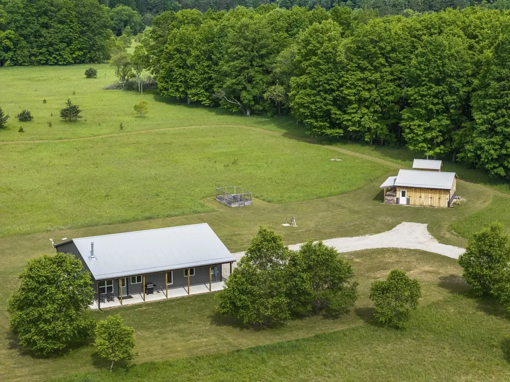 10815 N 25 Road Hanover Township MI 49649