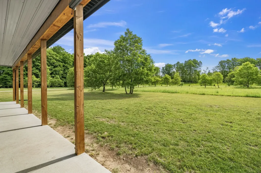 10815 N 25 Road Hanover Township MI 49649