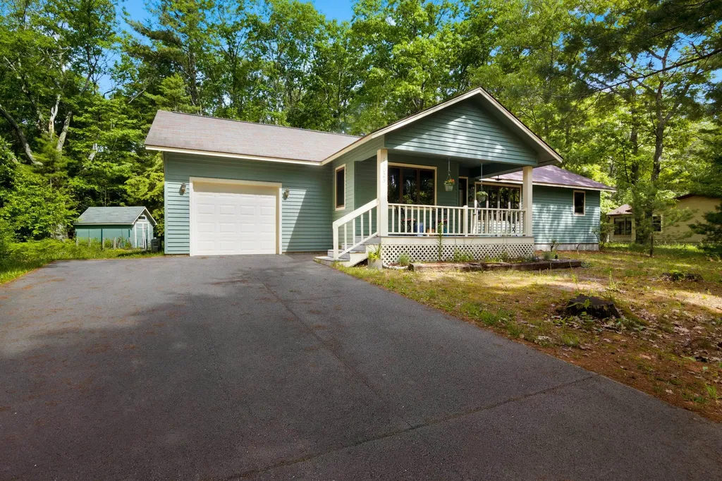 13023 N Forest Beach Leelanau Township MI 49670