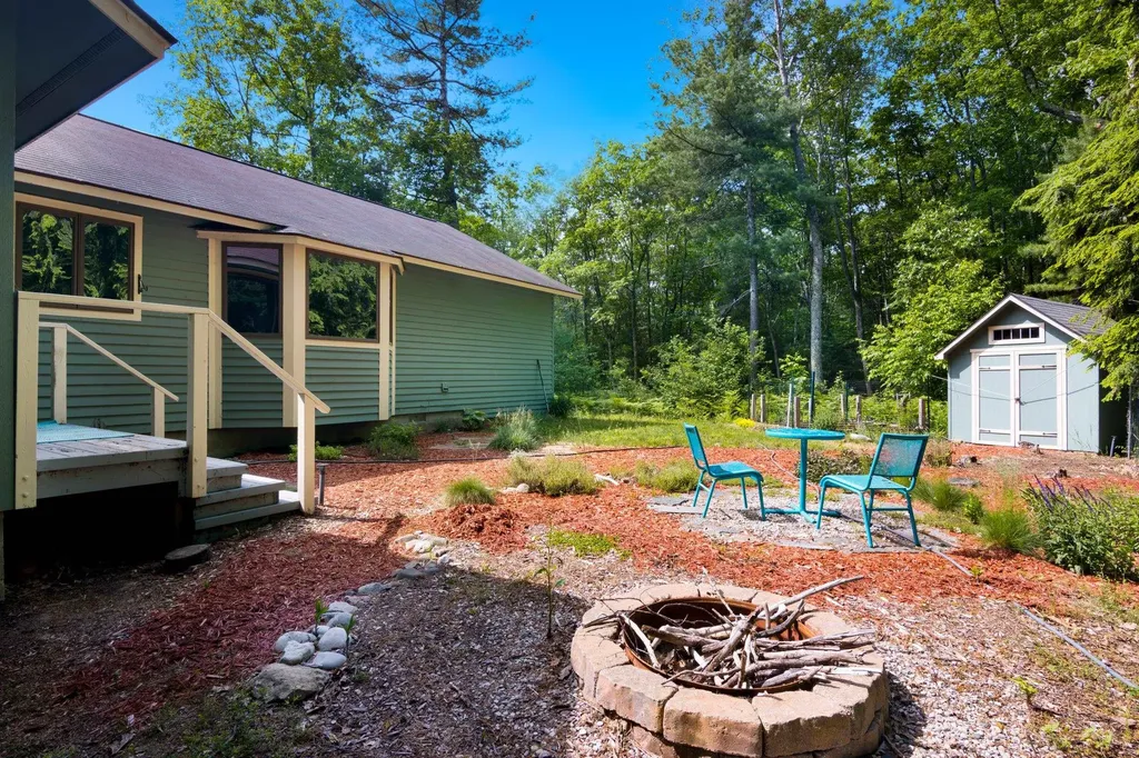 13023 N Forest Beach Leelanau Township MI 49670