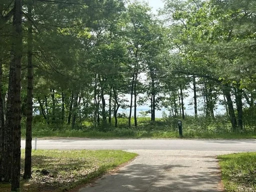 13023 N Forest Beach Leelanau Township MI 49670