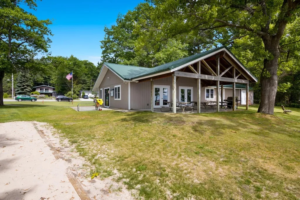 13023 N Forest Beach Leelanau Township MI 49670