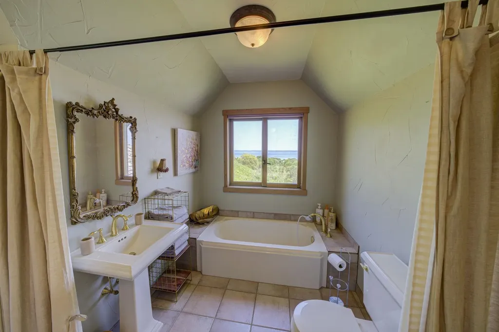 10702 E Hilltop Road Bingham Township MI 49682