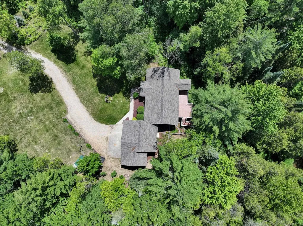 9281 N 41 Road Liberty Township MI 49663