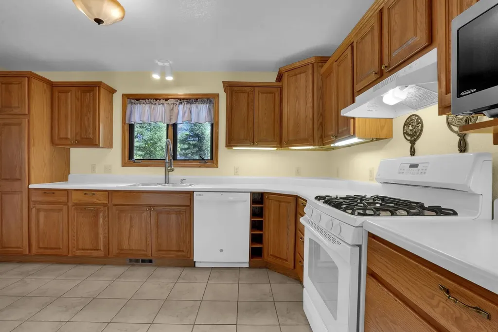 9281 N 41 Road Liberty Township MI 49663