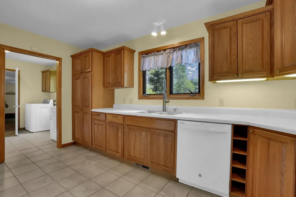 9281 N 41 Road Liberty Township MI 49663