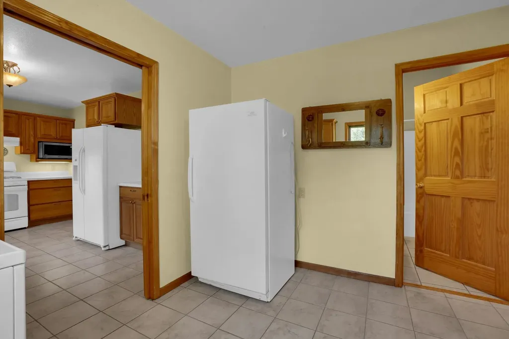 9281 N 41 Road Liberty Township MI 49663