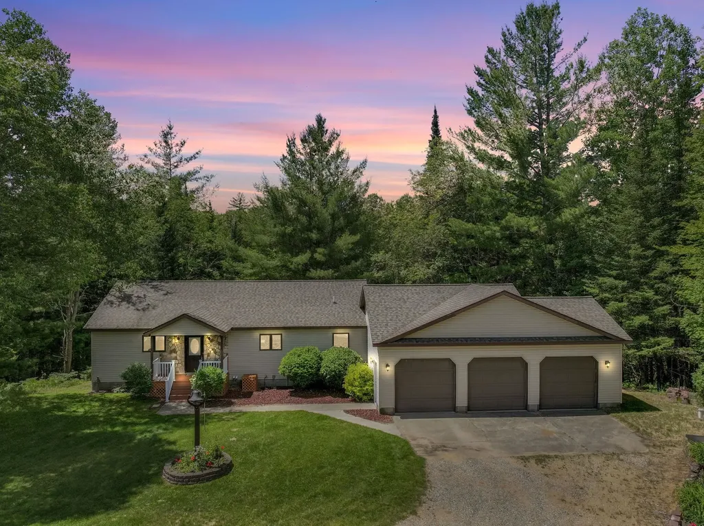 9281 N 41 Road Liberty Township MI 49663