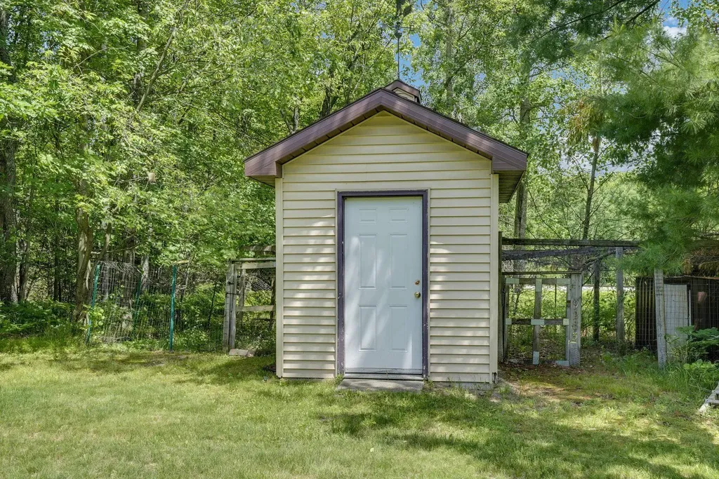 9281 N 41 Road Liberty Township MI 49663