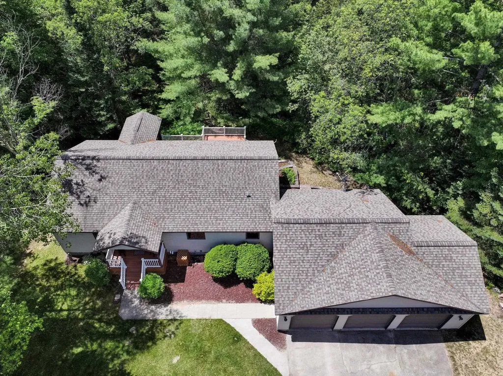 9281 N 41 Road Liberty Township MI 49663