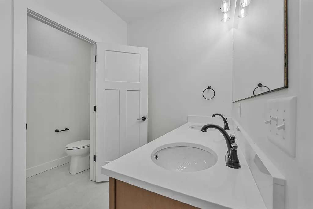 3038 Michele Marie Green Lake Township MI 49637