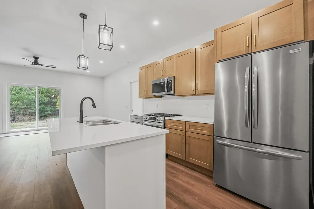 3038 Michele Marie Green Lake Township MI 49637