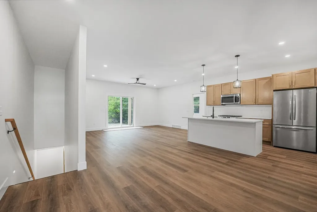 3038 Michele Marie Green Lake Township MI 49637