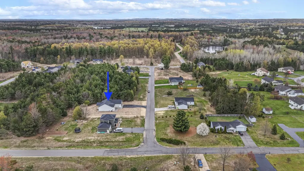 3038 Michele Marie Green Lake Township MI 49637