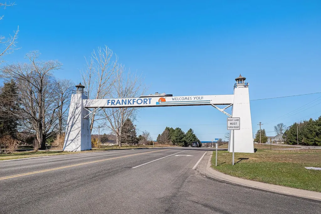 812 Forest Avenue Frankfort City MI 49635