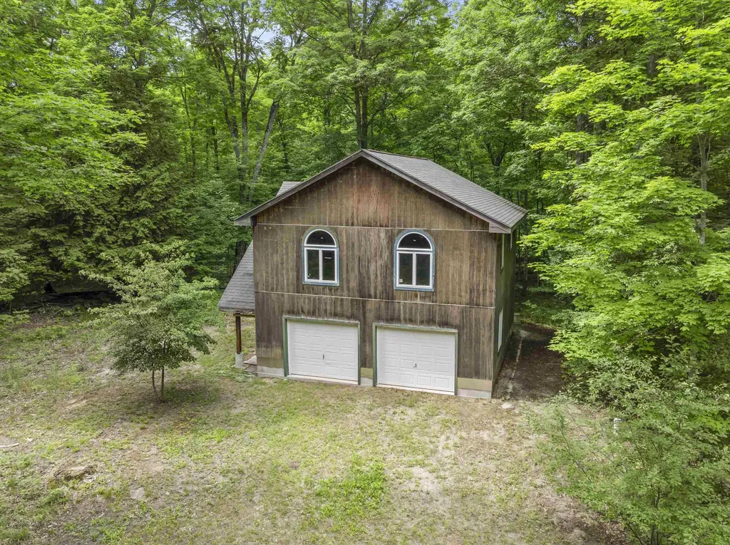 7532 Way Road Platte Township MI 49640