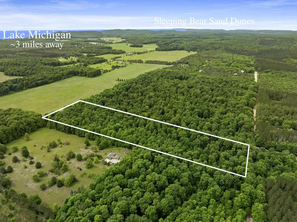 7532 Way Road Platte Township MI 49640