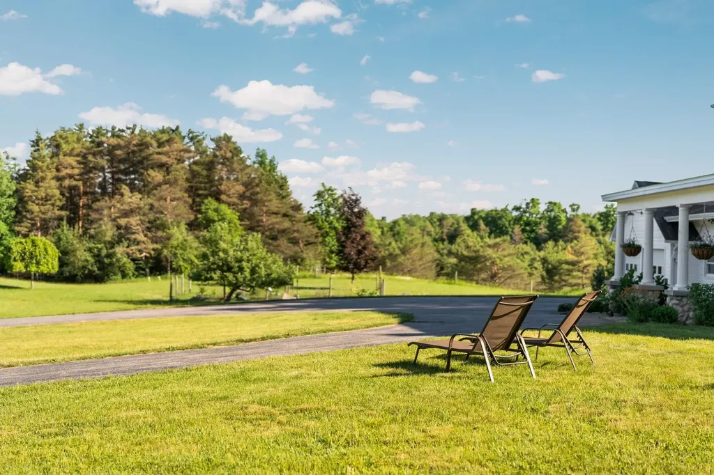2784 Willsey Road East Bay Township MI 49696