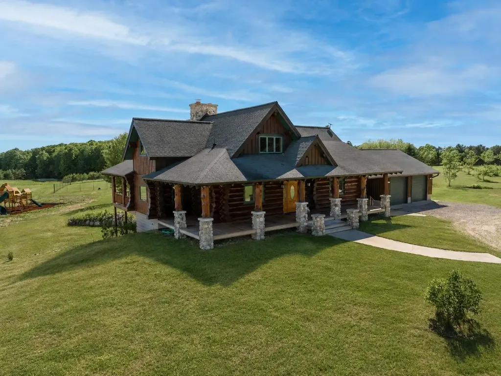 4311 Caro Lane Mayfield Township MI 49649