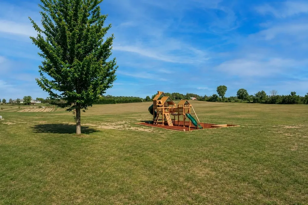 4311 Caro Lane Mayfield Township MI 49649