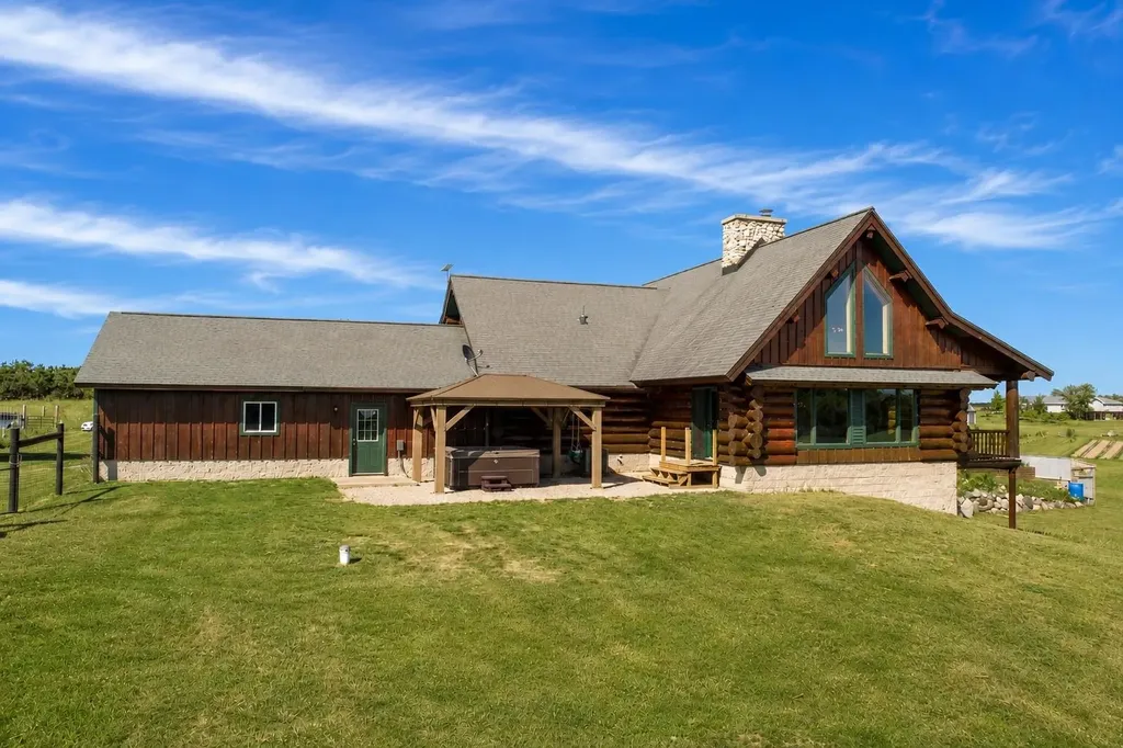 4311 Caro Lane Mayfield Township MI 49649