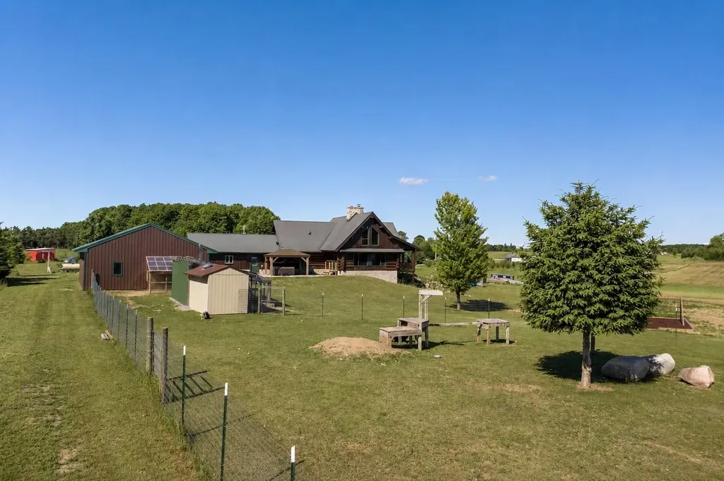 4311 Caro Lane Mayfield Township MI 49649