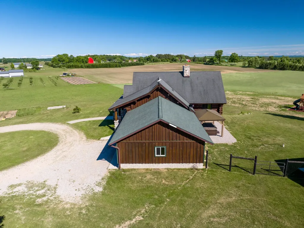 4311 Caro Lane Mayfield Township MI 49649