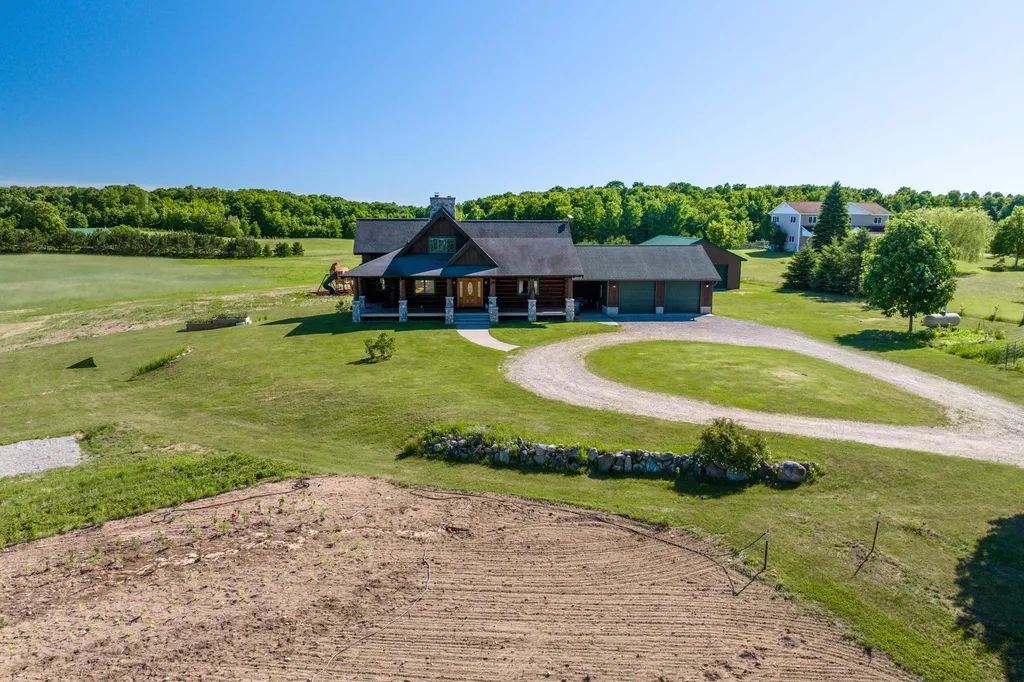 4311 Caro Lane Mayfield Township MI 49649