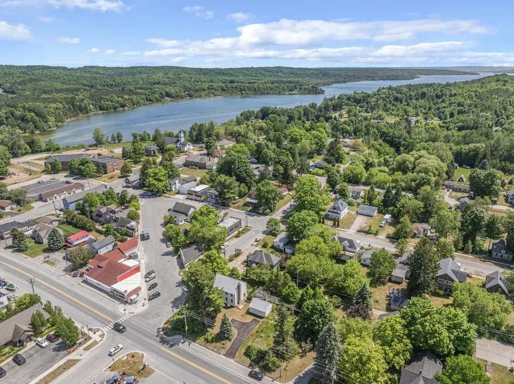 202 S Saint Joseph Leland Township MI 49653