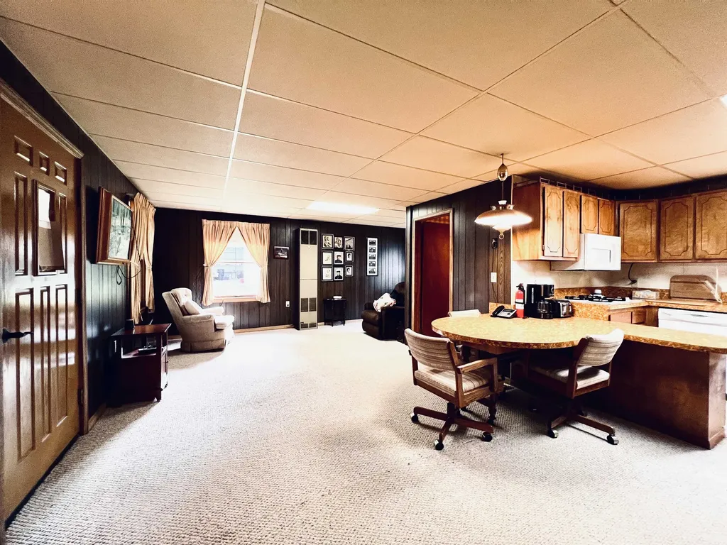 5905 E Moorestown Road Norwich Township MI 49651