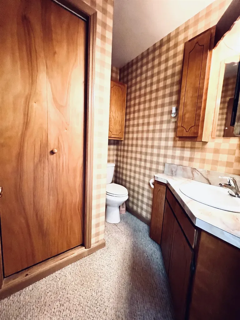 5905 E Moorestown Road Norwich Township MI 49651