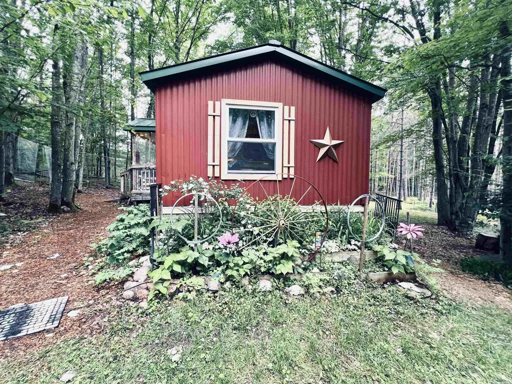 154 Hills Circle Rose Lake Township MI 49655