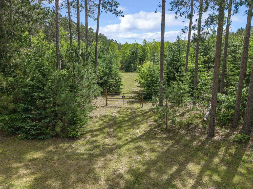 8767 Rustic Lane Garfield Township MI 49633