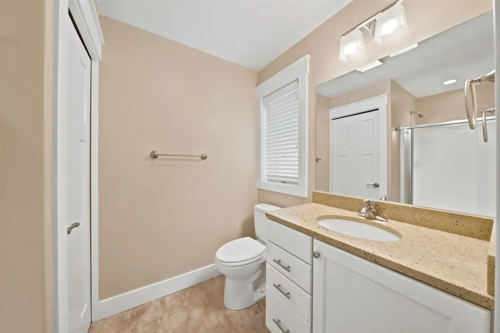 429 Munson Place Traverse City City MI 49686