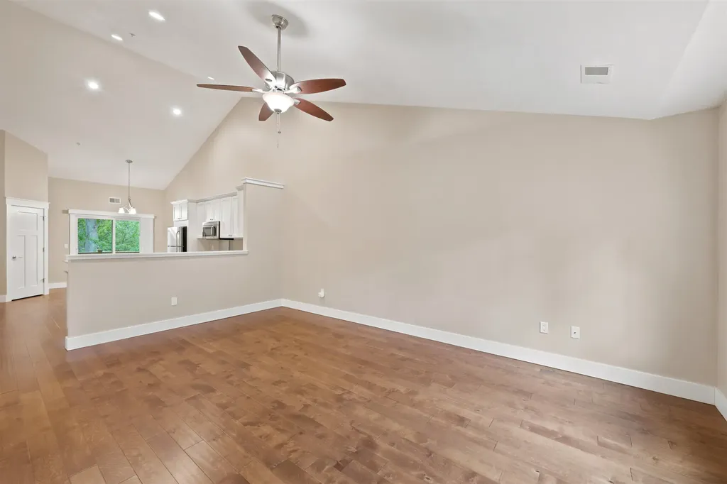 429 Munson Place Traverse City City MI 49686