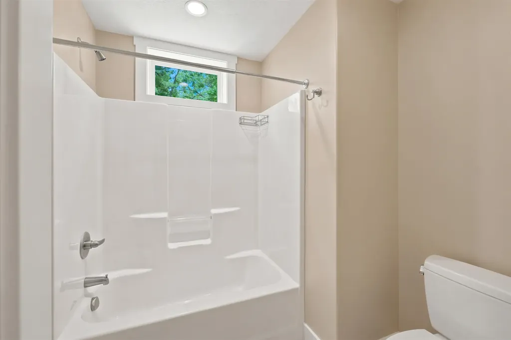429 Munson Place Traverse City City MI 49686