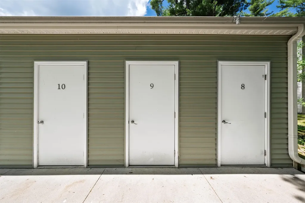 429 Munson Place Traverse City City MI 49686